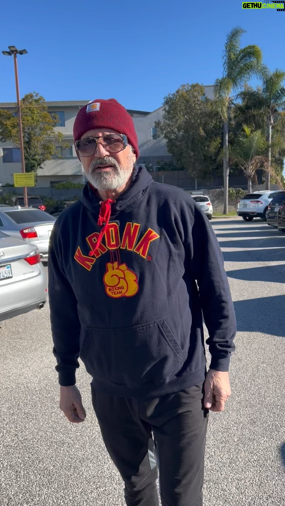 Frank Stallone Jr. - 1.8K Likes - What a glorious morning 🇺🇸✝️ @kronkboxing @broncomckart #boxing @thetraineralex @genemedics @nutronic @ruzzaorologi #god