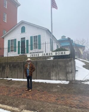 Frank Stallone Jr. Instagram - Some photos of me visiting the house of the famous outlaw Jesse James, the home that he was killed in by the coward Bob Ford. Who  killed by a man named Ed O'Kelley on June 8, 1892, Edward O'Kelley entered Ford's tent saloon with a shotgun. According to witnesses, Ford's back was turned. O'Kelley said, "Hello, Bob." As Ford turned to see who it was, O'Kelley fired both barrels, killing Ford instantly.