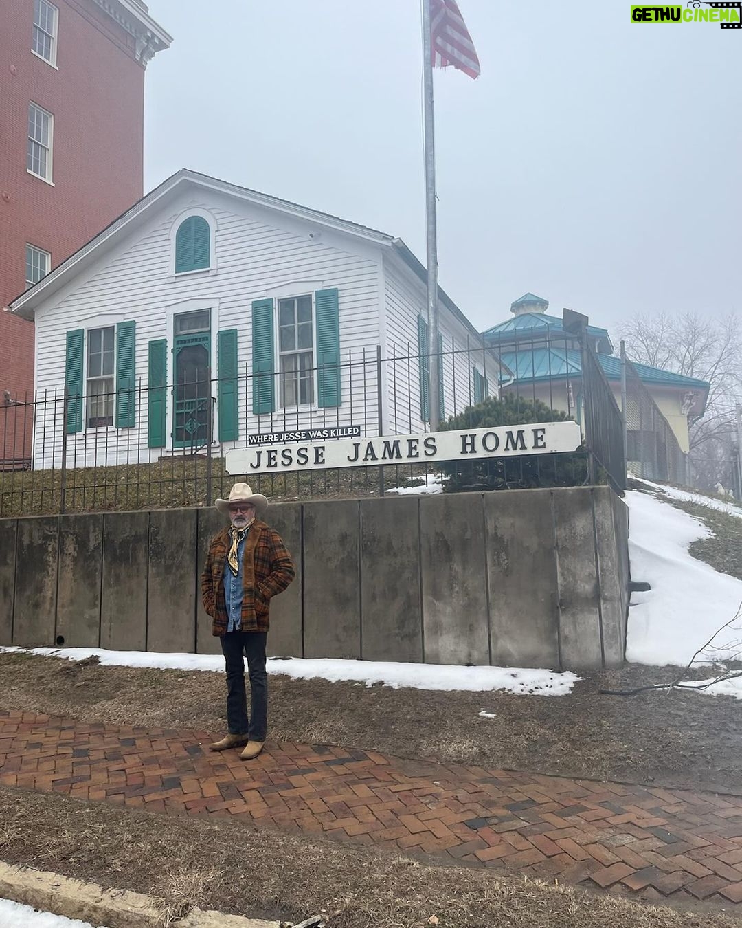 Frank Stallone Jr. - 1.4K Likes - Some photos of me visiting the house of the famous outlaw Jesse James, the home that he was killed in by the coward Bob Ford. Who killed by a man named Ed O'Kelley on June 8, 1892, Edward O'Kelley entered Ford's tent saloon with a shotgun. According to witnesses, Ford's back was turned. O'Kelley said, "Hello, Bob." As Ford turned to see who it was, O'Kelley fired both barrels, killing Ford instantly.