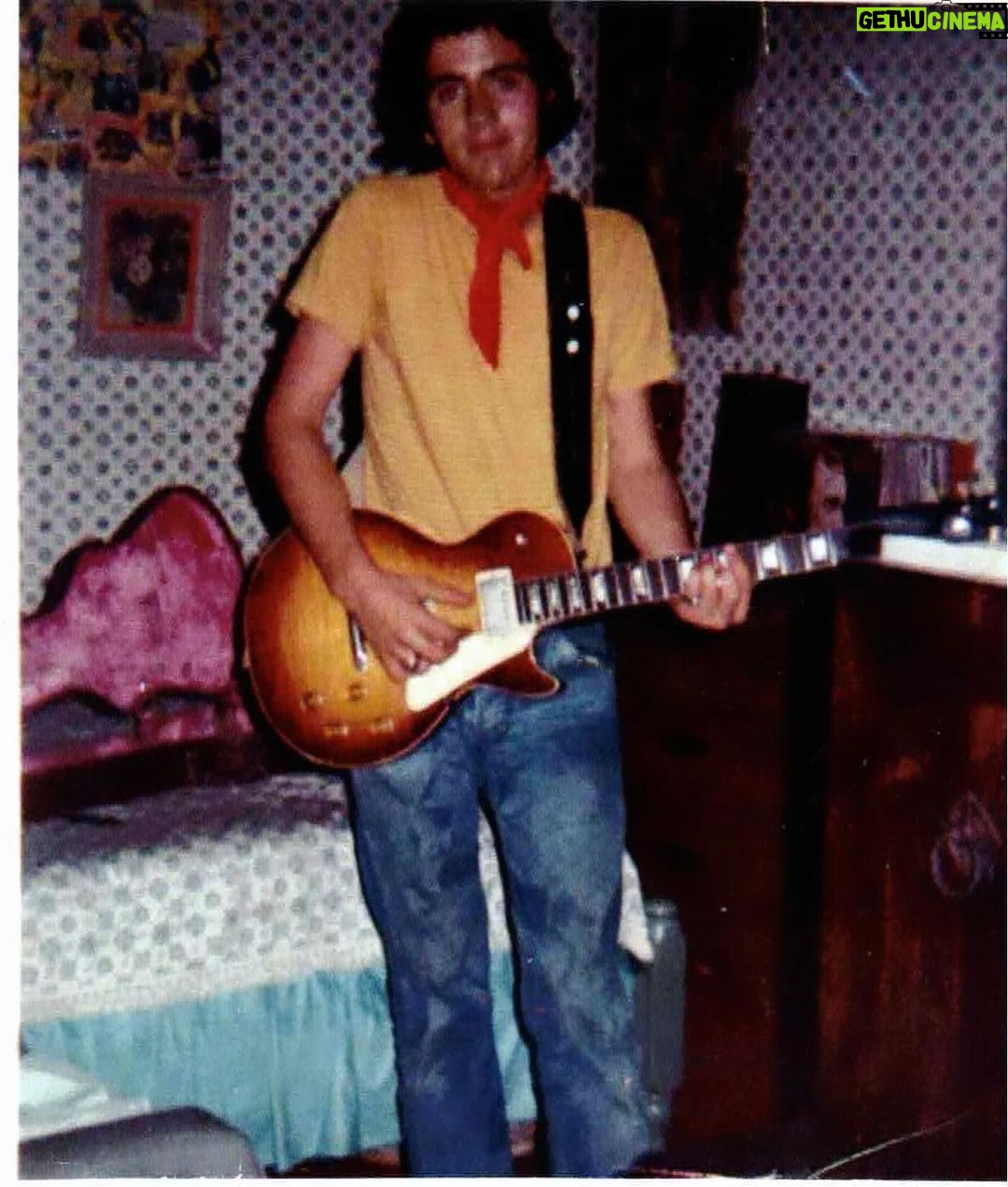Frank Stallone Jr. - 1.5K Likes - In my bedroom in 1968 with my 1958 Les Paul. I loved that guitar because the first one I ever saw play on was John Sebastian of my favorite group The Lovin Spoonful. He was the first rock guy to play one. #johnsebastian #thelovinspoonful @the_lovin_spoonful @the.lovin.spoonful #joebutler @lespaulforum #lespaulstandard #lespaul @gibsonguitar