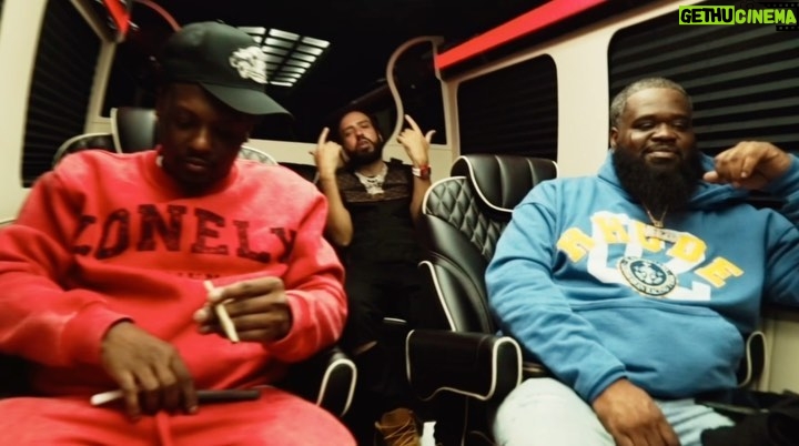 French Montana - 376.7K Likes - “ 10 toes “ VIDEO OUT NOW . MAC N CHEESE 5 FEBRUARY 🌊🌊🏄🏽♂️🌊