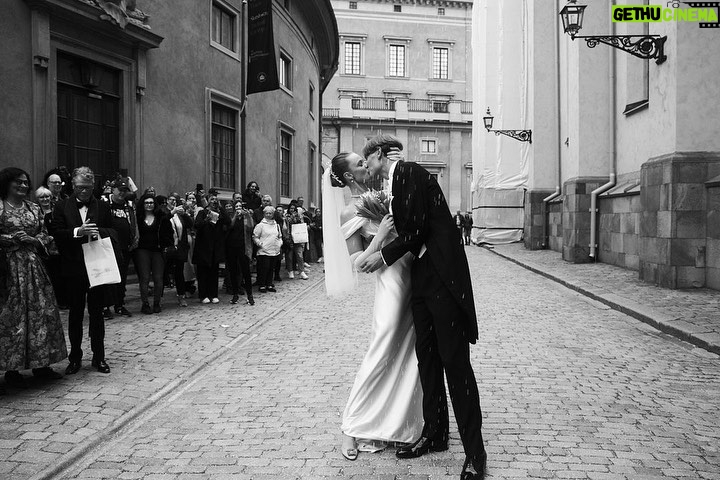Frida Gustavsson Instagram - "I knelt down and proposed once again, properly, just to be sure she’d still be mine:” Read through the link in our bio the love story that culminates on The Vikings: Valhalla star Frida Gustavsson and her partner Marcel Engdahl's quintessentially Swedish nuptials. Photos by @pierre_bjork