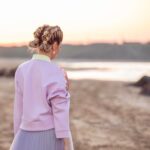 Gülçin Ergül Instagram - “Gökyüzü Çağırdı Aşkı” Bana ve tüm ekibimize güç olan destekleyici her yorumunuz, her paylaşımınız için, dinleyici ve izleyicilerimize çok teşekkür ederim. Birlikte daha güçlüyüz. Fotoğraf: @metinkuscu Styling: @jefirt Saç-Makyaj: @royasarvari_beauty Kostüm: @manimani.official Aksesuar: @ecru.atelier @laprendapr