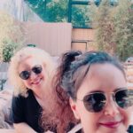 Güzin Alkan Instagram - ☕️🧁🌞🧿🥰💖💖#istanbul #haziran #sohbet @gulsumalkanofficial Istanbul Province