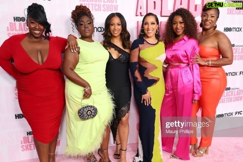 Gabrielle Dennis Instagram - Happy Premiere Day to this beautiful and talented cast and to all the amazing talents in front of and behind the scenes who helped bring @ablackladysketchshow season 4 to life. Episode 1 airs TONIGHT 11PM eastern @hbo @hbomax #ABLSS #aBlackLadySketchShow #HBO #HBOMax #SketchComedy #Premiere #DaMyaGurley #TamaraJade #SkyeTownsend #RobinThede #GabrielleDennis #AngelLaketaMoore