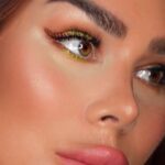 Gabrielle Marion Instagram - OBSESSED 🐍🖤 @labcdumaquillage x @ma.gagne
