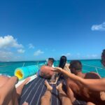 Gabrielle Marion Instagram - Finir les vacances avec une journée en Yatch 🛥️🌊 Isla Mujeres