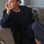 Gal Gadot Instagram – 🖤