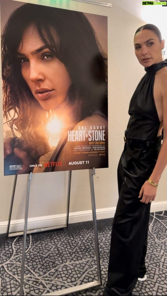 Gal Gadot Instagram - What an amazing week kicking off Heart of Stone press in LA! Can’t wait for you to see it all 🖤 Styled by: @karlawelchstylist Hair by: @officialdanilohair & @jennychohair Makeup by: @tyronmachhausen Manicure by: @kimkimnails