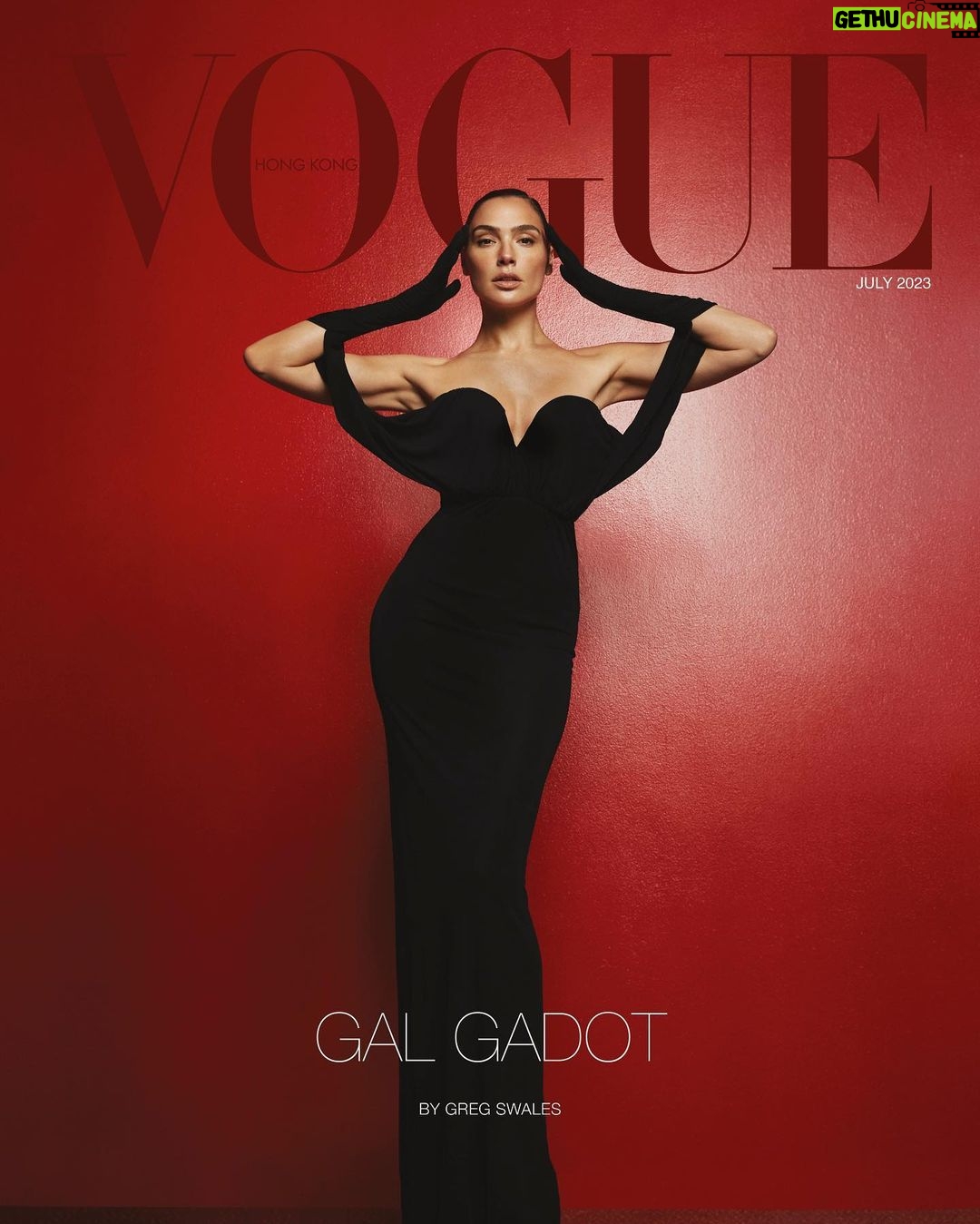 Gal Gadot Instagram - @VogueHongKong ❤️ Photographer: @gregswalesart Stylist: @KarlaWelchStylist Cover Wardrobe: @YSL by @anthonyvaccarello Cover Jewelry: @TiffanyAndCo Makeup Artist: @MissJoBaker Hair Stylist: @JennyChoHair Manicurist: @NailsByShige Producer: @AlexeyG @AGPNYC Casting: @jilldemling