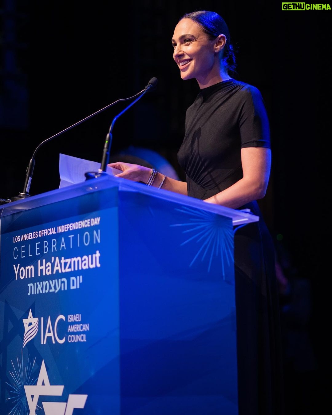 Gal Gadot Instagram - Wow what a magical night β¨ Thank you IAC @israelinla and @consul.general.hillel.newman , I am honored and humbled by this award. ππ Styling @karlawelchstylist Hair @officialdanilohair Makeup @sabrinabmakeup Nails @nailsbyshige Jewelry: @tiffanyandco Dress: @givenchy