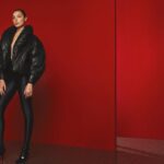 Gal Gadot Instagram - @VogueHongKong 🖤 Photographer: @GregSwalesArt Stylist: @KarlaWelchStylist Cover Wardrobe: @YSL by @anthonyvaccarello Cover Jewelry: @TiffanyAndCo Makeup Artist: @MissJoBaker Hair Stylist: @JennyChoHair Manicurist: @NailsByShige Producer: @AlexeyG @AGPNYC
