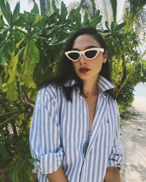 Gal Gadot Instagram - 💋