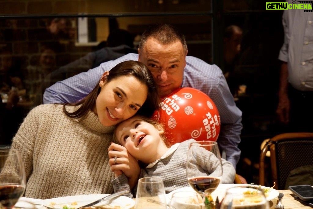 Gal Gadot Instagram - Happy Father’s Day to my Aba! I couldn’t asked for a better dad. I love you more than words can describe ♥️