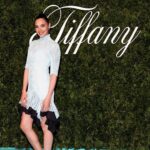 Gal Gadot Instagram - An incredible night with Tiffany & Co at London’s Saatchi Gallery celebrating the iconic history of the brand from the last 185 years. Wow! @tiffanyandco #tiffanyexhibition #visionandvirtuosity #tiffanypartner 🤍
