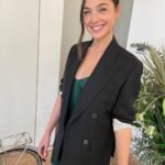 Gal Gadot Instagram - A little green goes a long way 💚