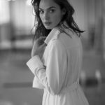 Gal Gadot Instagram - Ready for the weekend 🤍
