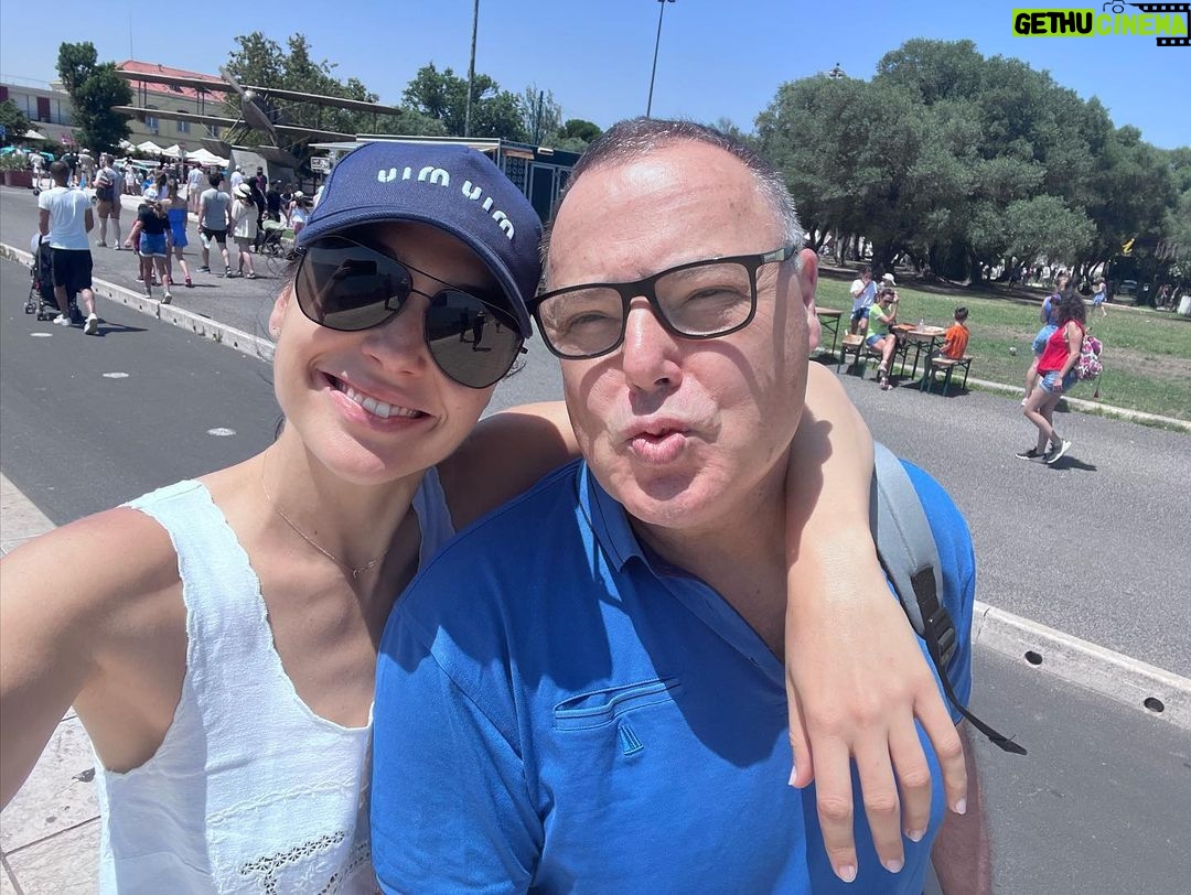 Gal Gadot Instagram - Obrigada Portugal! You were good to us♥️🇵🇹