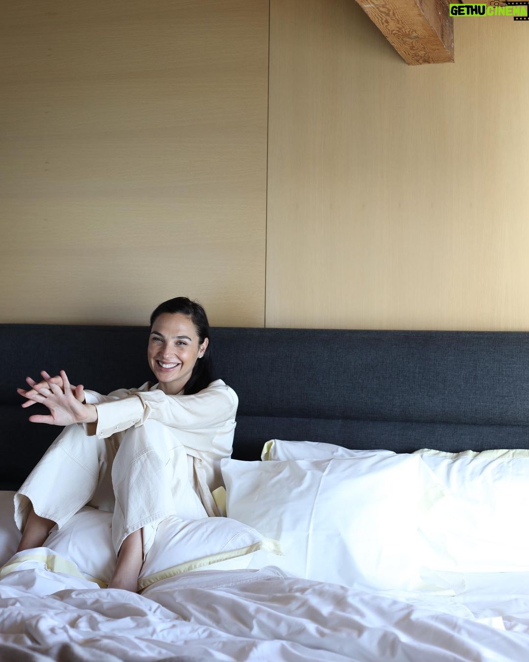 Gal Gadot Instagram - My plans for today: stay in bed My girls' plans for today: not