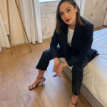 Gal Gadot Instagram - 😊