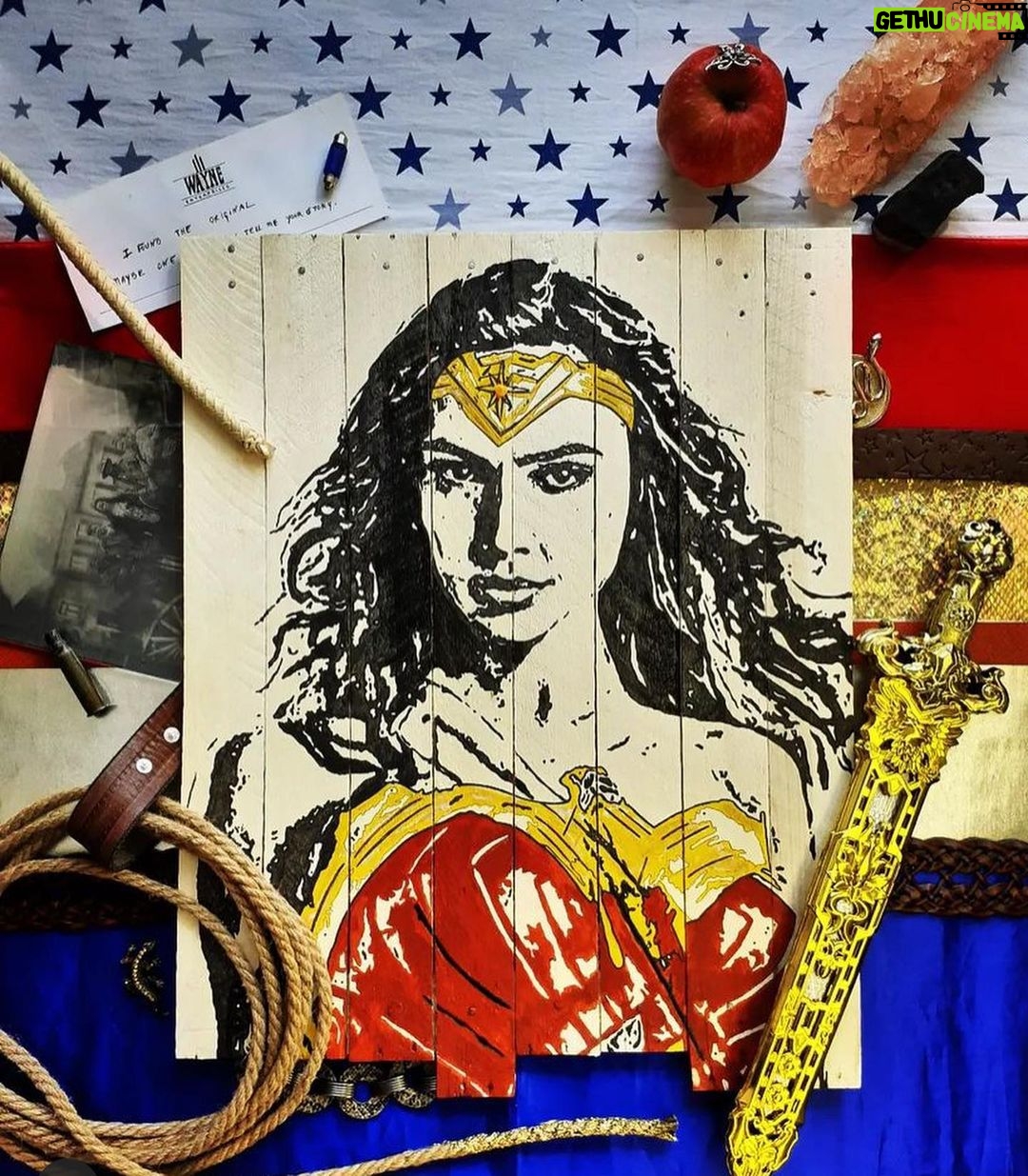 Gal Gadot Instagram - Wow! ⚡✨ Your love for this incredible character never cease to amaze me, I'm so grateful and honored to see all of these beautiful artworks! 🙏❤️