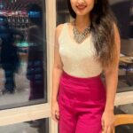 Garima Parihar Instagram - #diwalicelebrations💥 #family❤️ #reelsinstagram #love #bestoftheday #diwali #india #reelitfeelit #instagram #bestoftheday #style Mumbai, Maharashtra