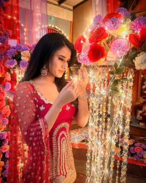 Garima Parihar Instagram - "Vibrant Hues, Timeless Tradition: Indian Wear Chronicles 🌈📜 #EthnicElegance"

.
.
.#ootd #photooftheday #picoftheday #instagram #instadaily #instagood #instamood #love