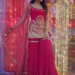 Garima Parihar Instagram - "Vibrant Hues, Timeless Tradition: Indian Wear Chronicles 🌈📜 #EthnicElegance" . . .#ootd #photooftheday #picoftheday #instagram #instadaily #instagood #instamood #love Mumbai, Maharashtra