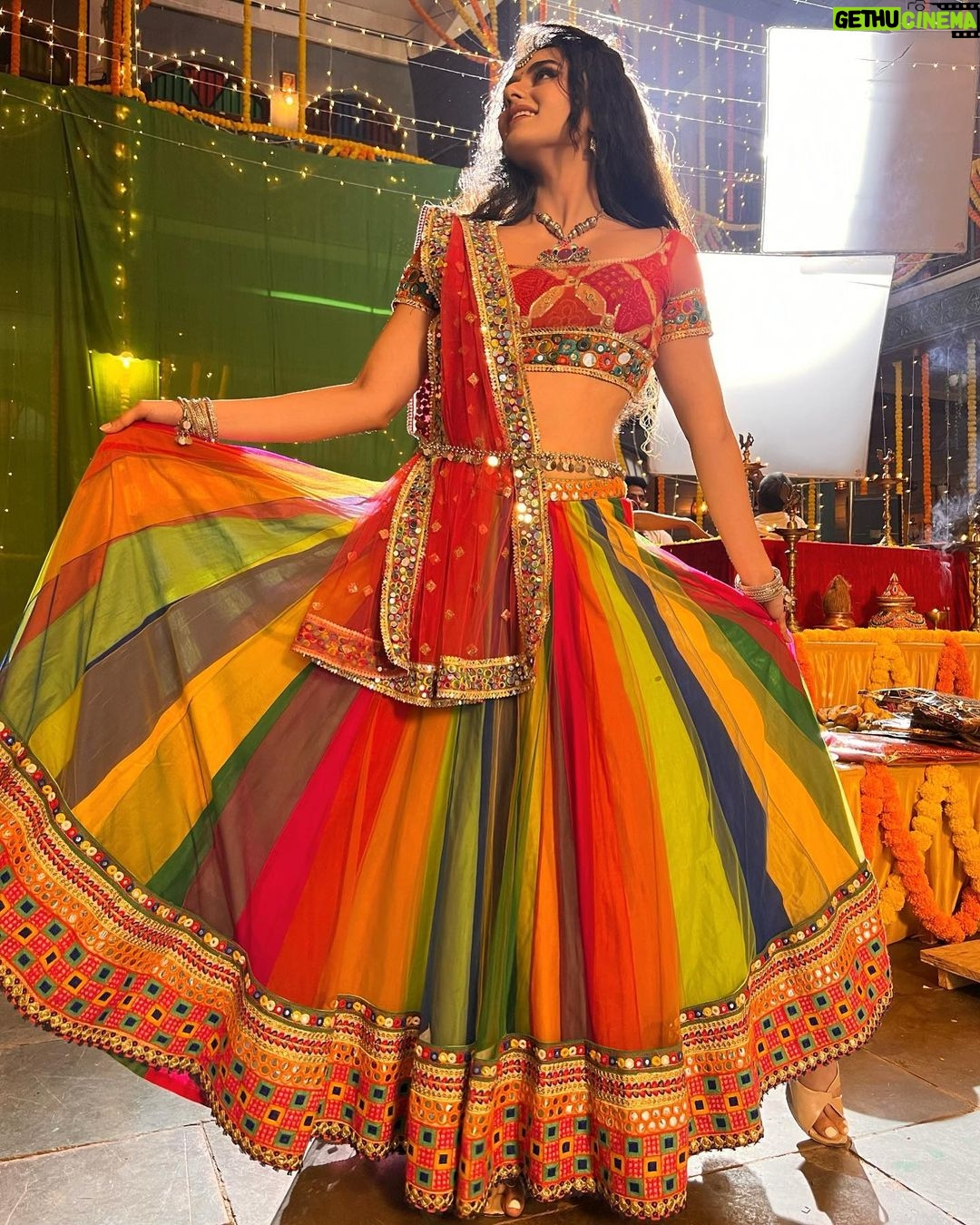 Garima Parihar Instagram - "Radiating the Colors of Tradition πβ¨ . #ootd #instagood #photography #picoftheday #instadaily #instafashion #instamood #instagram #instaphoto #photooftheday #picoftheday Mumbai, Maharashtra