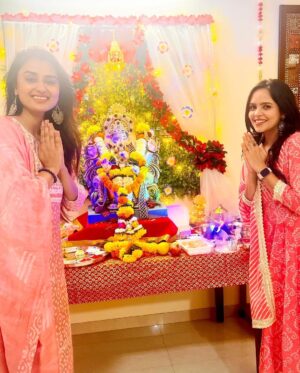 Garima Parihar Instagram - "May the blessings of Lord Ganesha fill your life with joy and prosperity. Happy Ganesh Chaturthi!" 🙏🐘