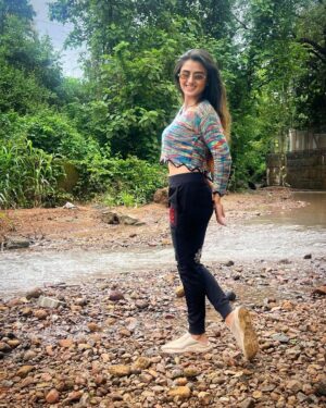 Garima Parihar Instagram - "Lost in the beauty of the natural world."

.
.
.
#ootd #photooftheday #picoftheday #instaday