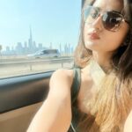 Garima Parihar Instagram - #selfiewithaview . . . #ootd #view #dubai #selﬁe #love #bestoftheday #instagood #instagram #instadaily #instadaily #fashion #insta Dubai UAE