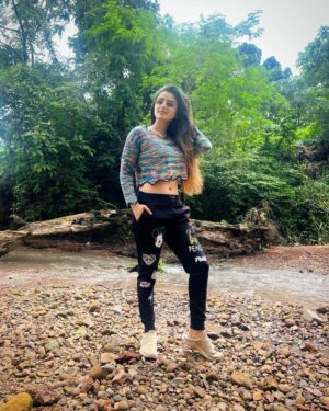 Garima Parihar Instagram - "Lost in the beauty of the natural world."

.
.
.
#ootd #photooftheday #picoftheday #instaday