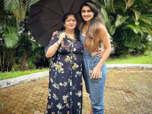 Garima Parihar Instagram - Family❤️

.
.
.
#ootd #photography #picoftheday #instagram #instagood #instadaily #instamood #instalike #instalove #love #instaphoto #bestoftheday