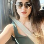 Garima Parihar Instagram - #selfiewithaview . . . #ootd #view #dubai #selﬁe #love #bestoftheday #instagood #instagram #instadaily #instadaily #fashion #insta Dubai UAE
