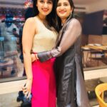 Garima Parihar Instagram - Family ❤️ . . . #ootd #photooftheday #diwali #celebration #instaday #instagood #2023 #family Mumbai, Maharashtra