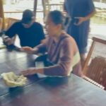 Garin Nugroho Instagram - “ Sapu Tangan Biru , kini basah sudah , berpisah dng pandangan , bertemu dalam doa “ .Seri penciptaan Kreativitas ditemukan dalam kegembiraan kebersamaan para pencipta dan pelaku seni . Kegembiraan adalah oasis keterbukaan indra penciptaan dan menemukan inspirasi, Sudut Raja Empat : Ariel Tatum, Septi , Bona pascal dan sahabat sahabat Papua ““ @arieltatum @iam_murda @septinalayan @bonapascal @cumitsky @hestu_saputra @iskandarloedin @julietburnett @b.paningron @ajiewartono @siska.raharja @retno_damayanti @suara88