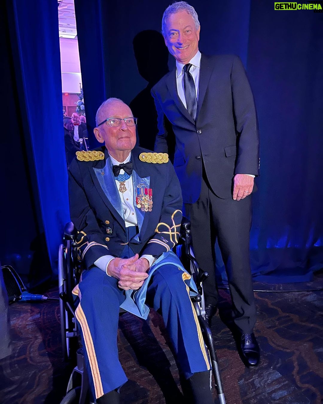 Gary Sinise - 5K Likes - In Knoxville as Master of Ceremonies with 30 Medal of Honor recipients at the Medal of Honor convention.
Backstage with 95 year old Korean War veteran Colonel Ralph Puckett Jr.