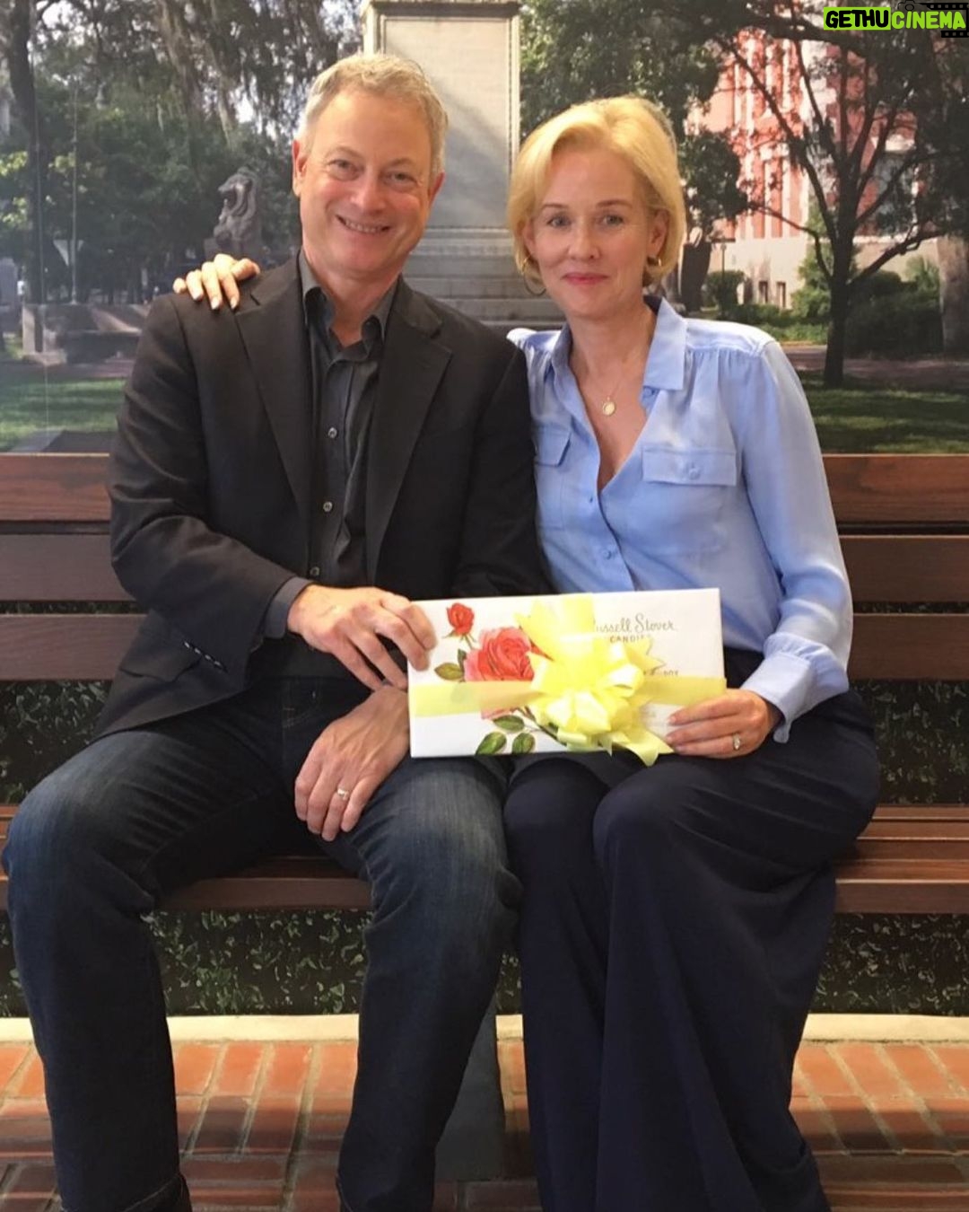 Gary Sinise - 4.8K Likes - Had a wonderful visit at my foundation office recently with old friend, Penelope. Back in 1987, she co-starred in the very first film I directed, Miles From Home.
Lots of love my friend