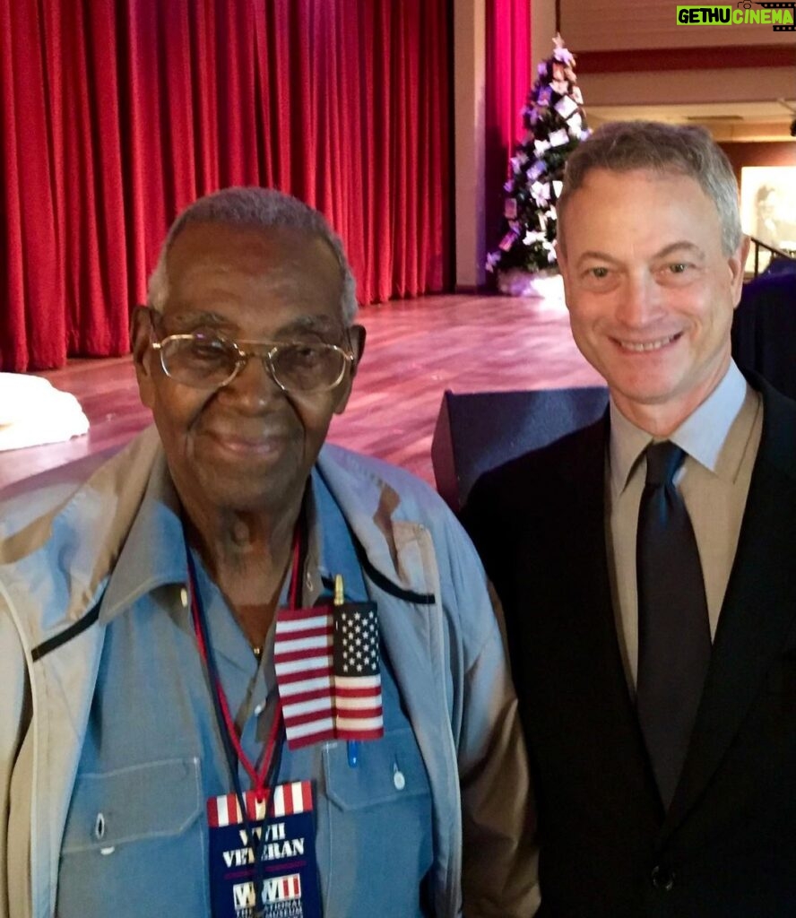 Gary Sinise Instagram - An American hero passed away this morning. Lawrence Brooks, the oldest living WWII veteran at 112 years old. Here we are at National WWII Museum in New Orleans when he was 106 years old. He certainly had an incredible long life. God bless you sir. An honor to know you. Rest In Peace #greatestgeneration