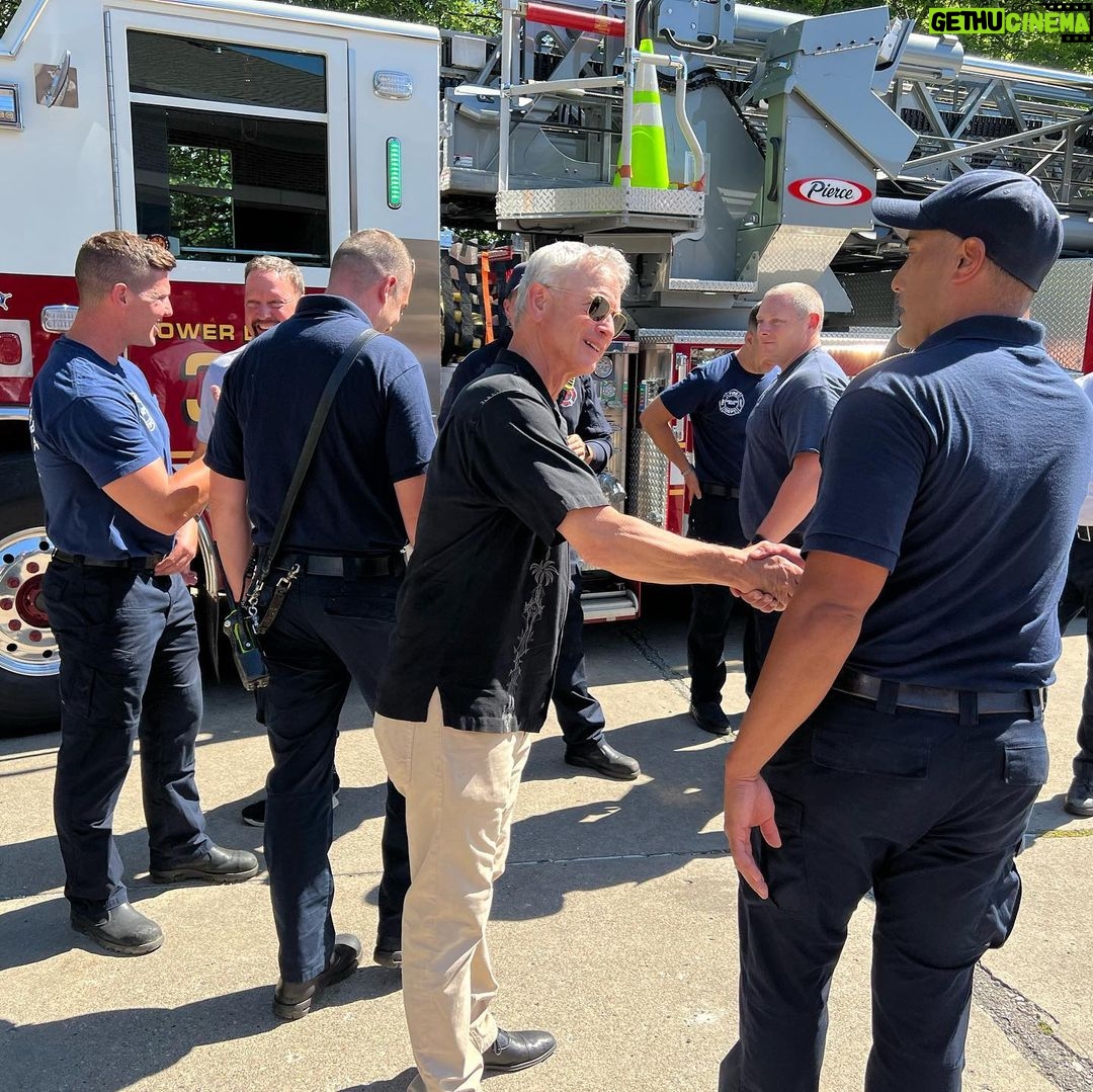 Gary Sinise - 7.9K Likes - Made a special trip today to visit the Police, Fire and Dispatcher Departments in my hometown of Highland Park, Illinois. Was honored to support the PD with our @garysinisefoundation Serving Heroes program. My heart goes out to all the brave first responders serving there and to all the victims and families effected by the terrible shooting on July 4th.