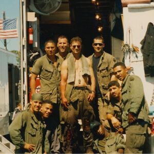 Gary Sinise Instagram - I found these great behind the scenes photos from Forrest Gump that I thought I’d share with you all. Such great memories.