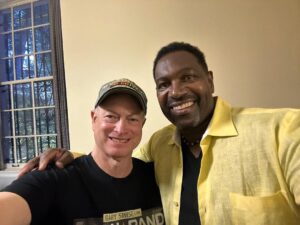 Gary Sinise Instagram - Bubba & Lt. Dan back together again. We had a surprise guest at our @garysinisefoundation Welcome Home Celebration of Vietnam Veterans. Thank you, @mykeltiwmson and all my pals for coming to support. And to all our Vietnam Veterans, welcome home.