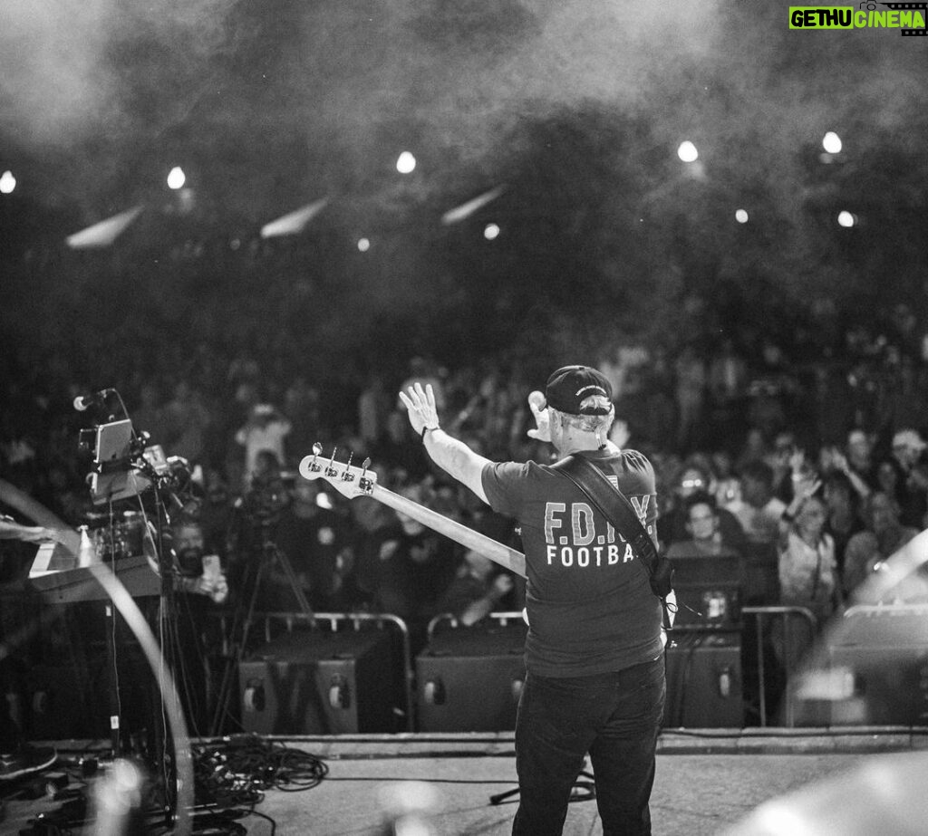 Gary Sinise Instagram - Such an incredible honor uplifting local first responders of Erie, PA, on Sept 11 during our Gary Sinise Foundation First Responders Appreciation Day. The 22nd anniversary of the attack on our country was spent connecting with folks who answer the call every day, and the families who sacrifice alongside them. A huge turnout for our concert! It was a joy to see this wonderful community having a great time celebrating their local police and fire departments. Special thanks to our presenting sponsor @sunbeltrentals , @erie_insurance and much gratitude to @americanair for getting us there.