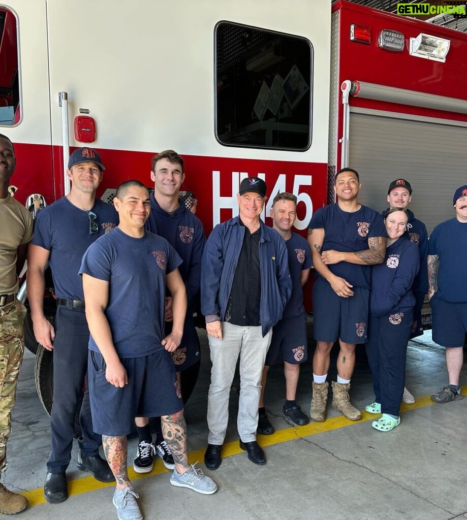 Gary Sinise Instagram - Had a great weekend of back-to-back @garysinisefoundation Lt Dan Band Concerts for our troops. First at Travis Air Force Base and then Naval Air Station Fallon in Nevada. I also was honored to stop in to see the firefighters. Thanks to all serving at the bases and their families for all you do to defend our country. 🙏🏼🇺🇸