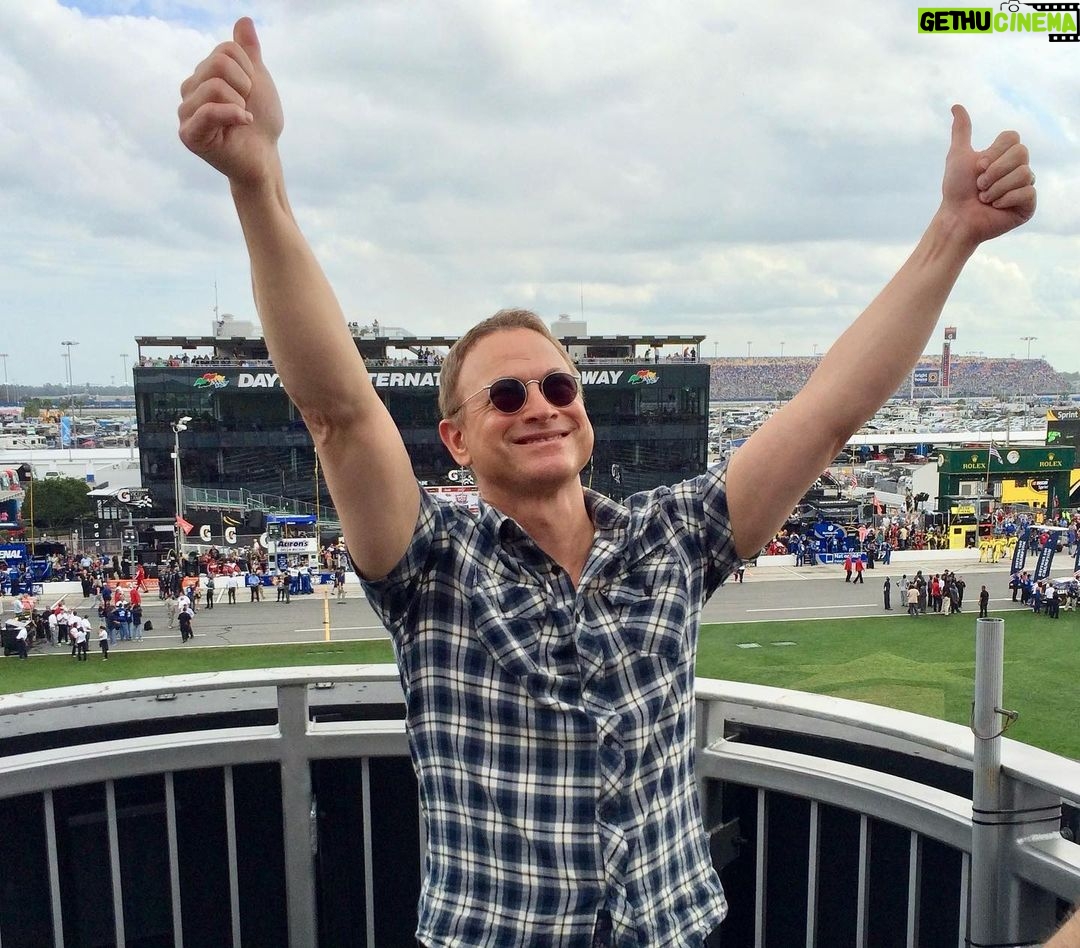 Gary Sinise - 8.7K Likes - Hey folks, it’s Daytona Day! I had the great pleasure of being the honorary starter for the 56th annual Daytona 500 back in Feb 2014. A memory I’ll never forget. Congratulations to Ricky Stenhouse Jr, and all who raced today.