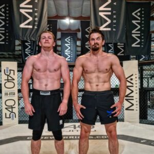 George Hardwick Instagram - Jacking it in San diego...
BOSSHHH!!
@teddystringer @leonarmesmma @miladahady_mma1