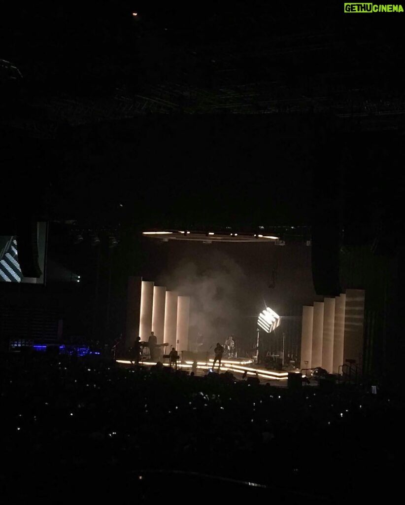 George Robinson Instagram - pretty incredible night x Utilita Arena Birmingham