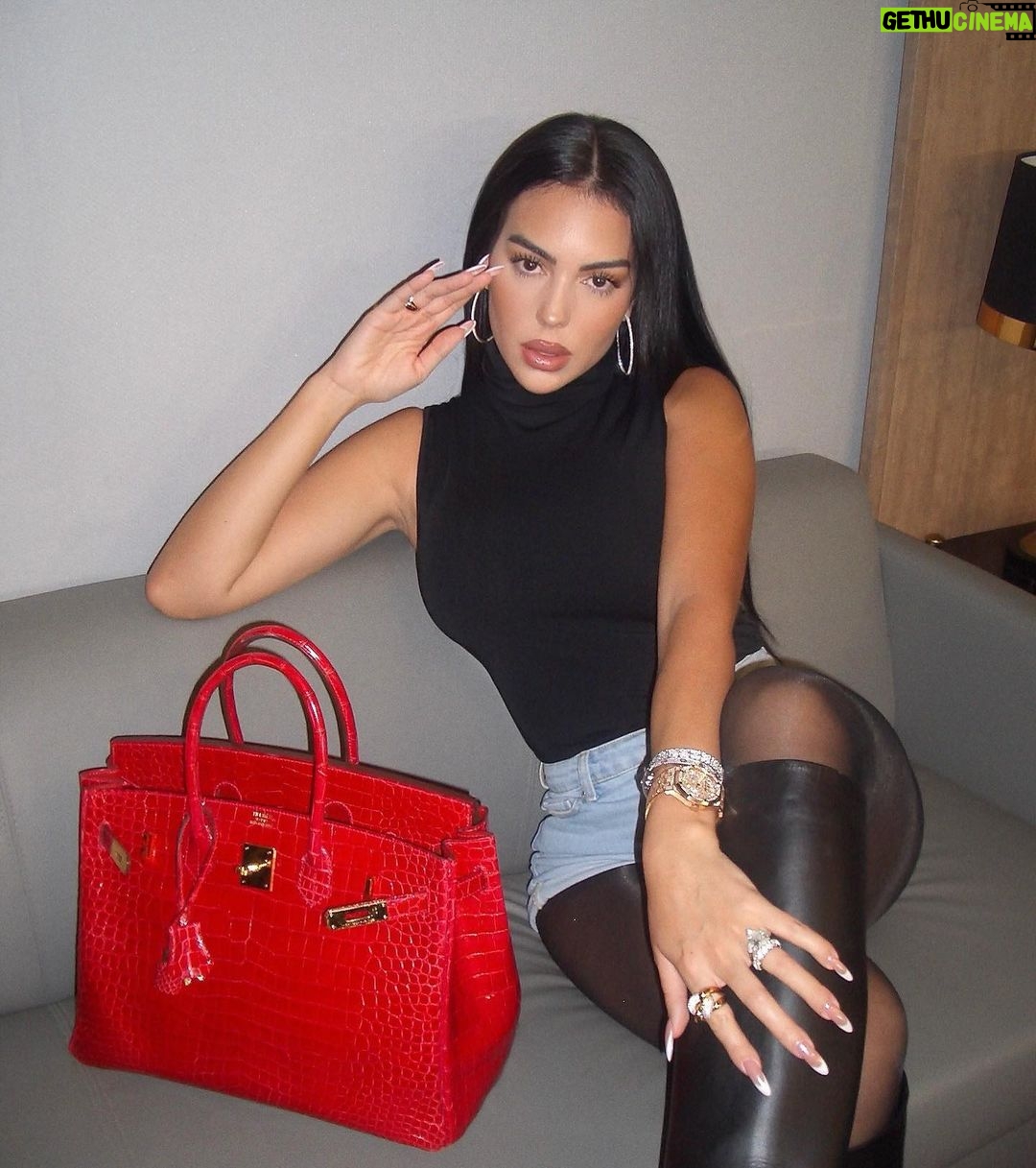 Georgina RodrÃguez Instagram - 🥩 Riyadh - Kingdom Of Saudi Arabia