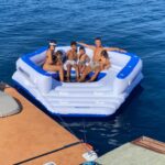 Georgina Rodríguez Instagram - Aquella tarde de verano que fuimos a comprar nuestro barco♥️ Y alguna fotico de aquel mágico verano…🌅 #2020